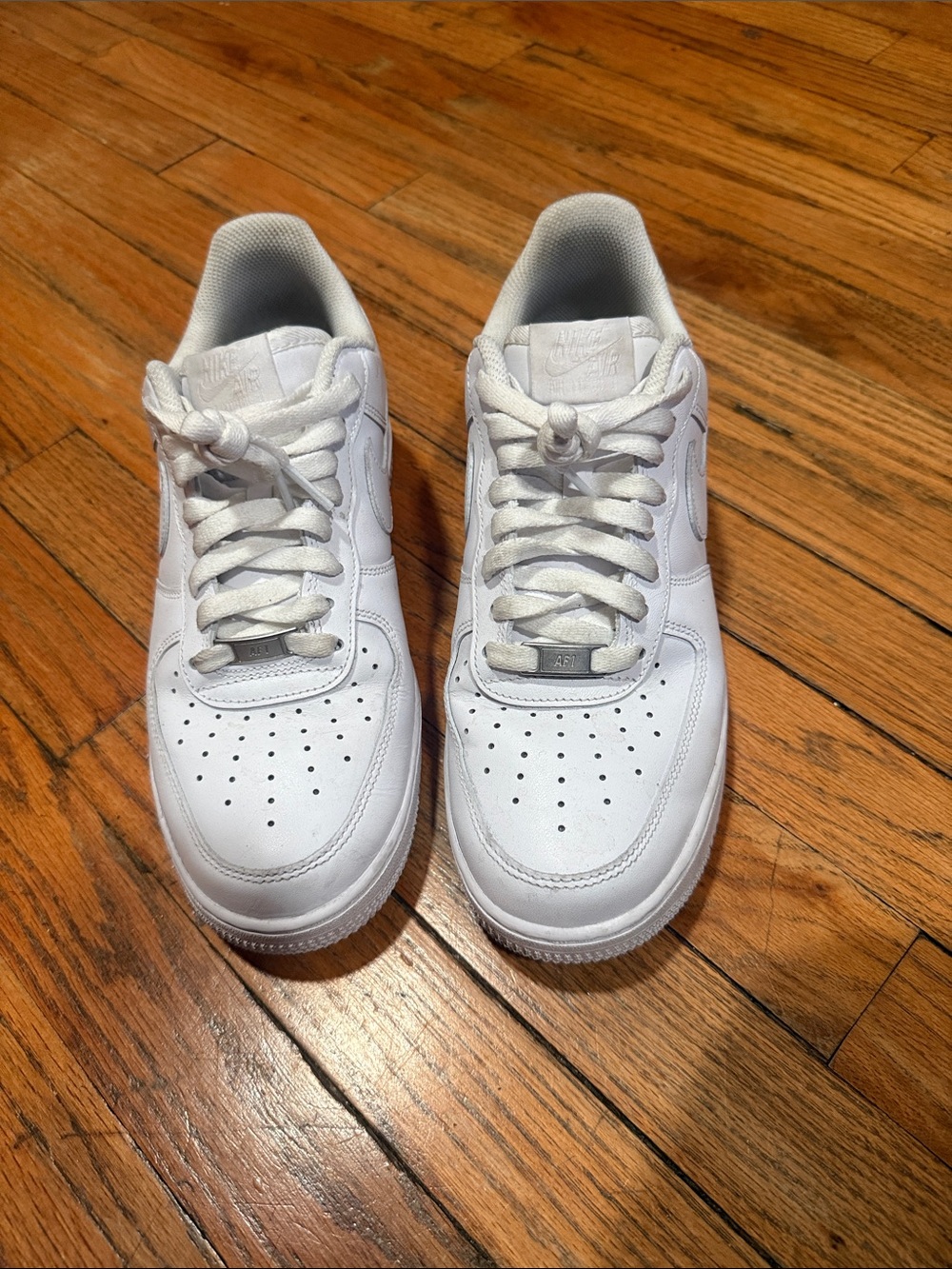 Nike Mens White Low-Top Sneakers